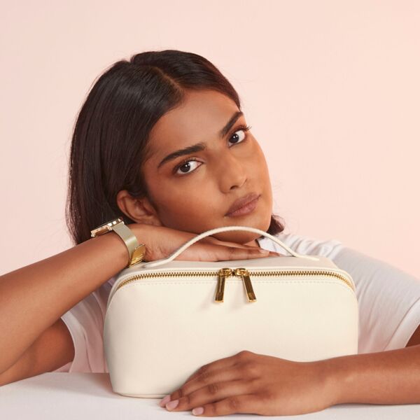 Boutique Open Flat Accessory Case Thumbnail